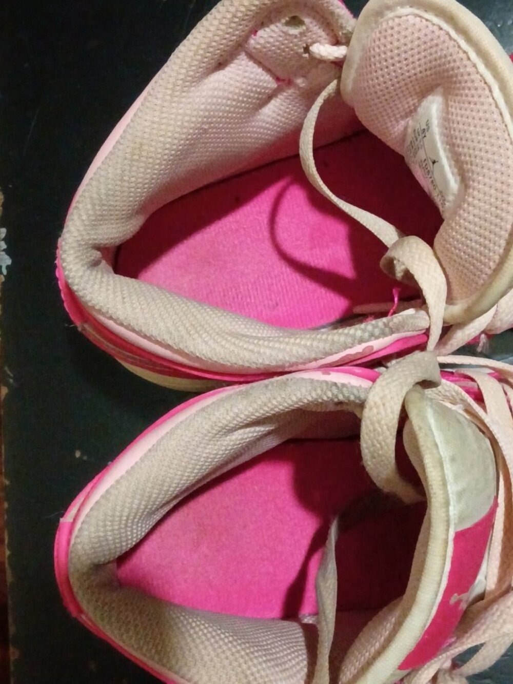 Nike Air Jordan 1 Mid Shoes Youth Kids Size 4Y Fierce Pink  Barbie FD8780-116 - Picture 12 of 13